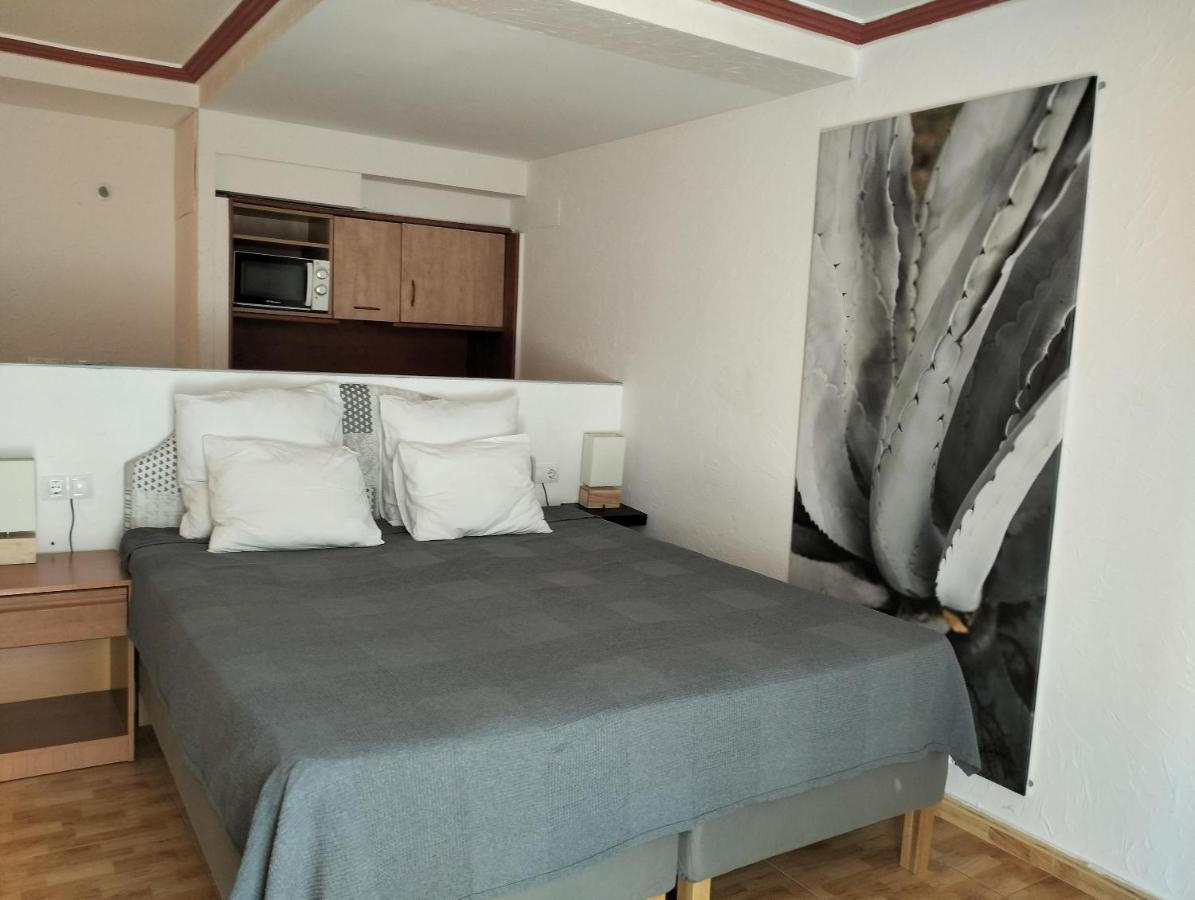 טורבייחה Unique Apartahotel 2-1 מראה חיצוני תמונה
